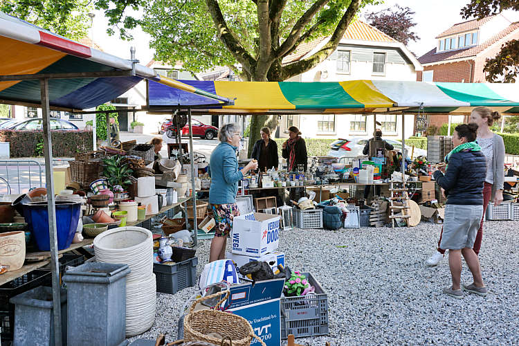Rommelmarkt 2022 Waarder_043